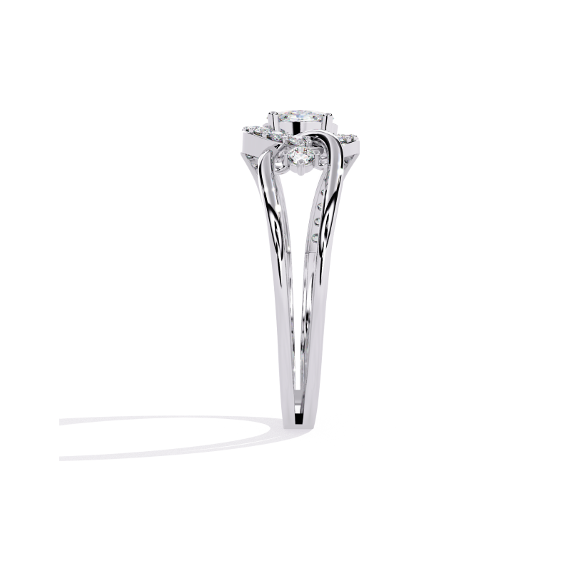 Ethereal Link Oval Diamond Ring